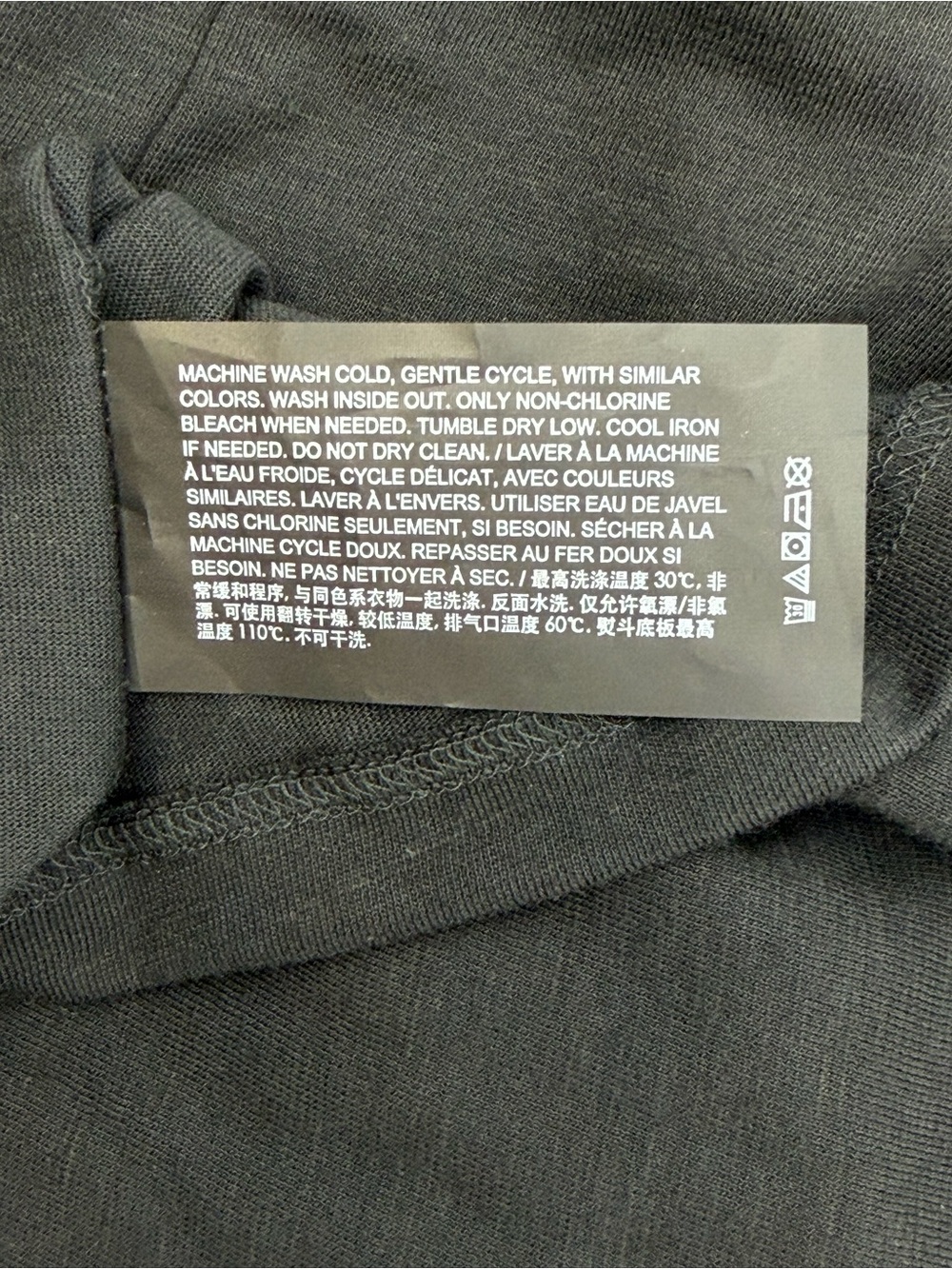Theory Dayne B Atmos Light Modal Blend V-Neck Tee Black Size Small NWT - Picture 9 of 10